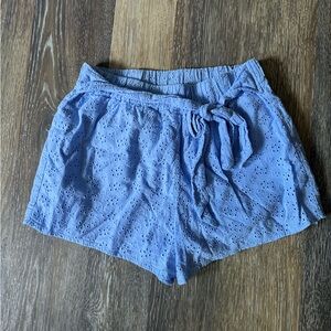 Cute linen summer shorts!
